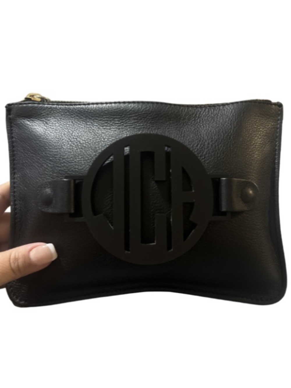 Grateful Bags "The Issy"
Convertible Leather Clutch /
Crossbody - Like New!